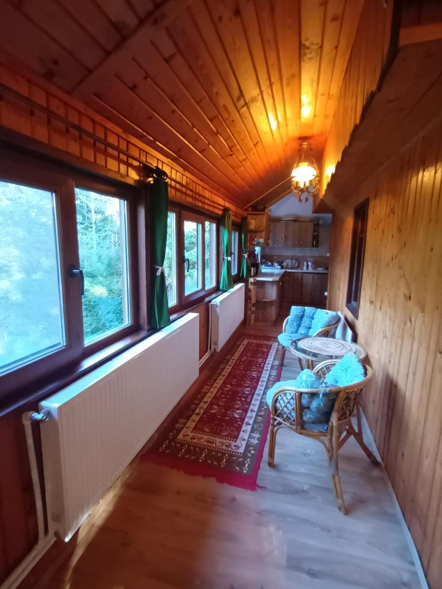 Patakvölgye Vendégház Izvoare  Exterior foto