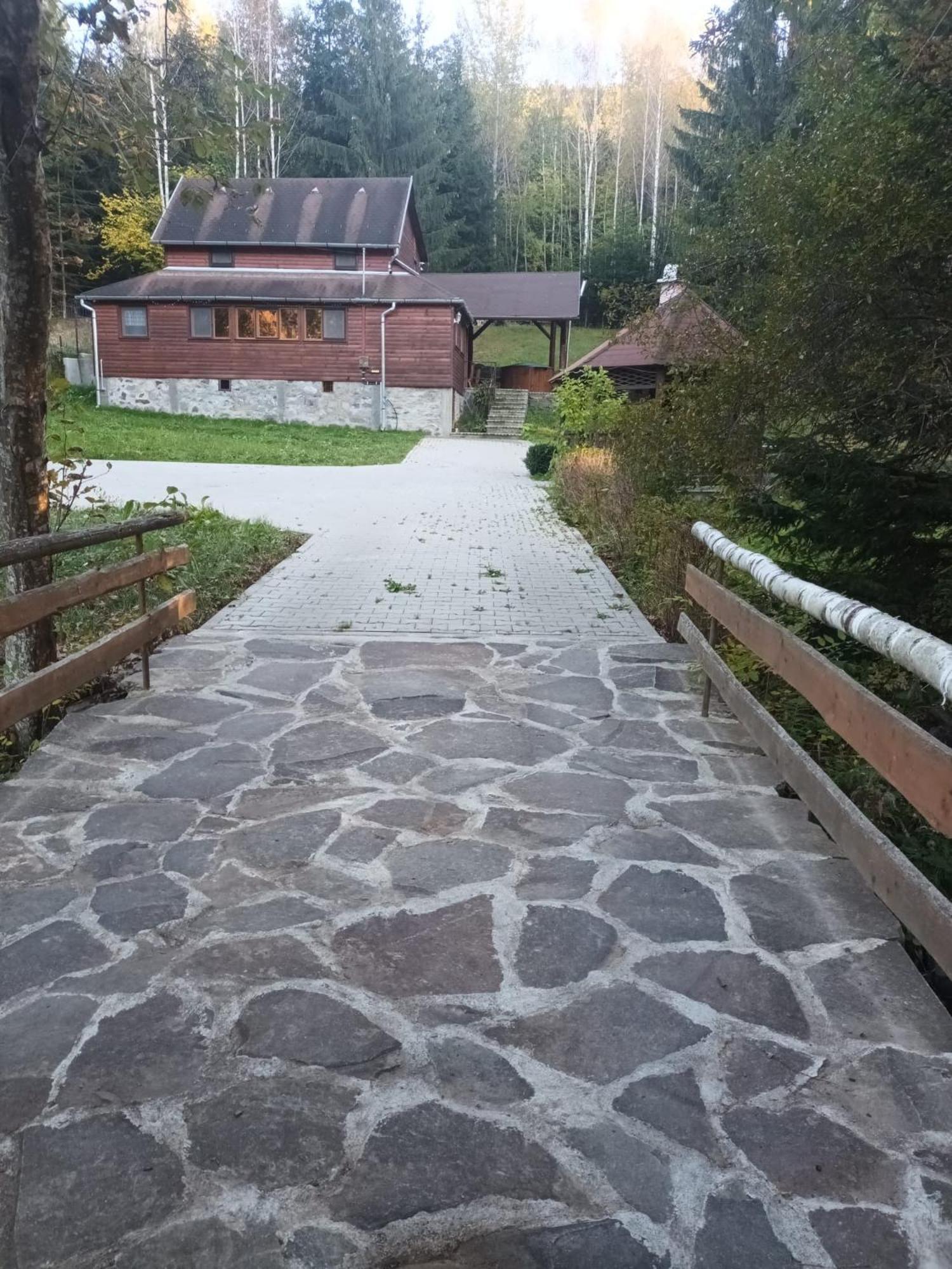 Patakvölgye Vendégház Izvoare  Exterior foto