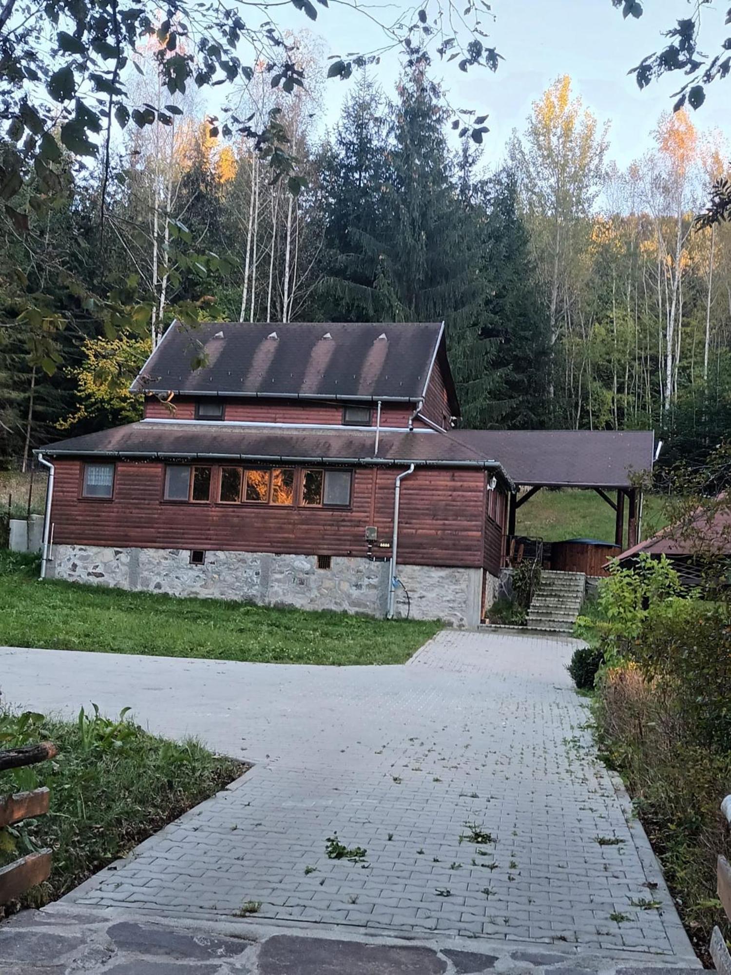 Patakvölgye Vendégház Izvoare  Exterior foto